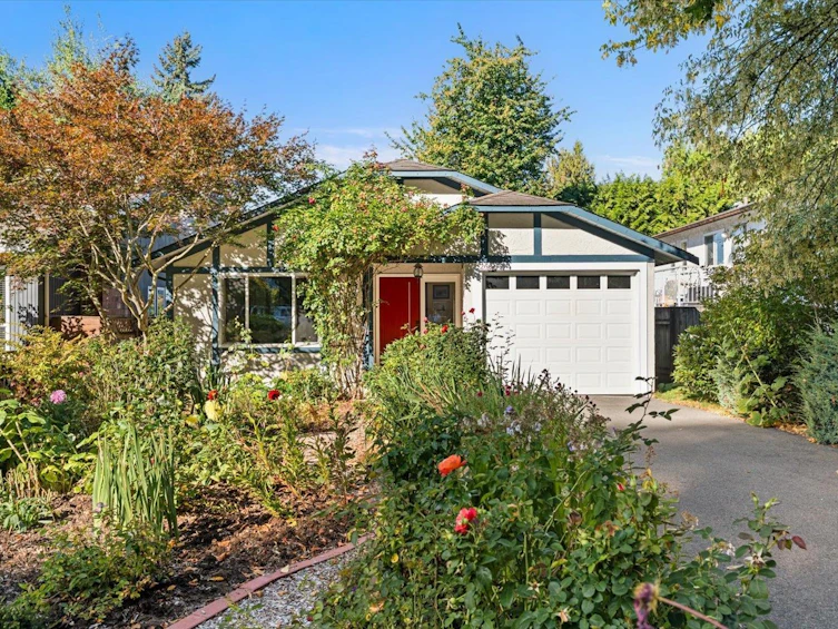 2661 Marble Hill Drive, Abbotsford, BC, V3G 1C3 - 2