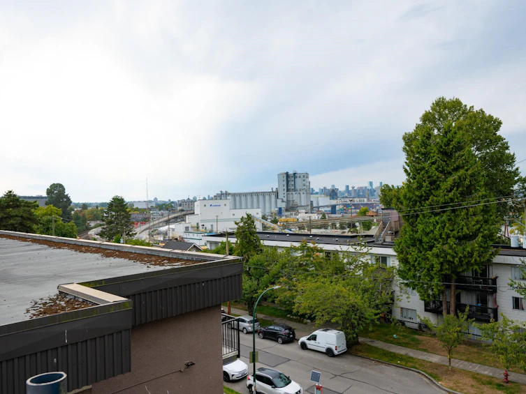 2118 Eton Street, Vancouver, BC, V5L 1C7 - 28