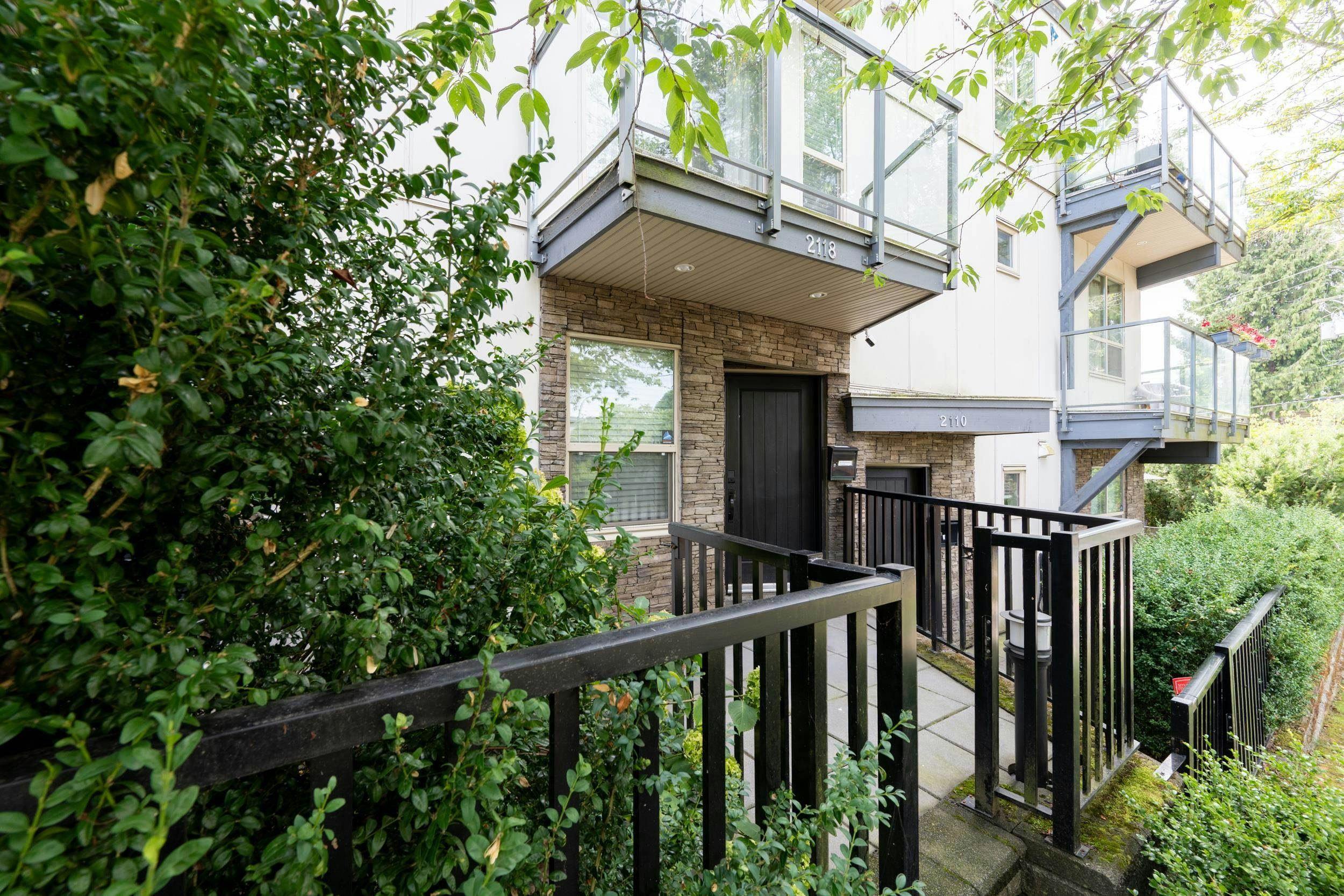 2118 Eton Street, Vancouver, BC, V5L 1C7 - 5