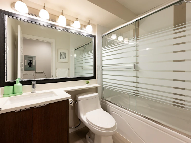2118 Eton Street, Vancouver, BC, V5L 1C7 - 31