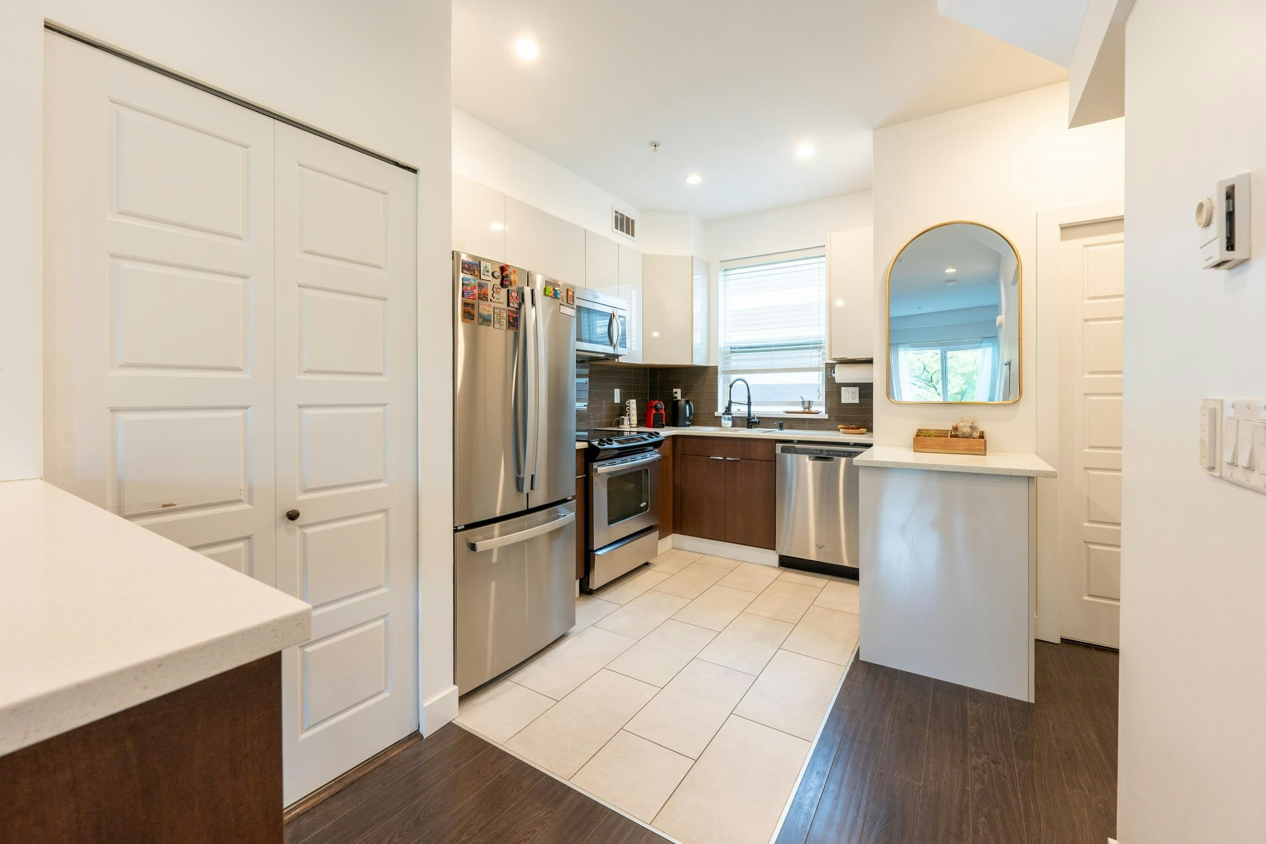 2118 Eton Street, Vancouver, BC, V5L 1C7 - 8