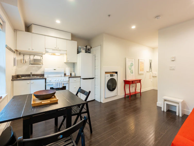 2118 Eton Street, Vancouver, BC, V5L 1C7 - 33