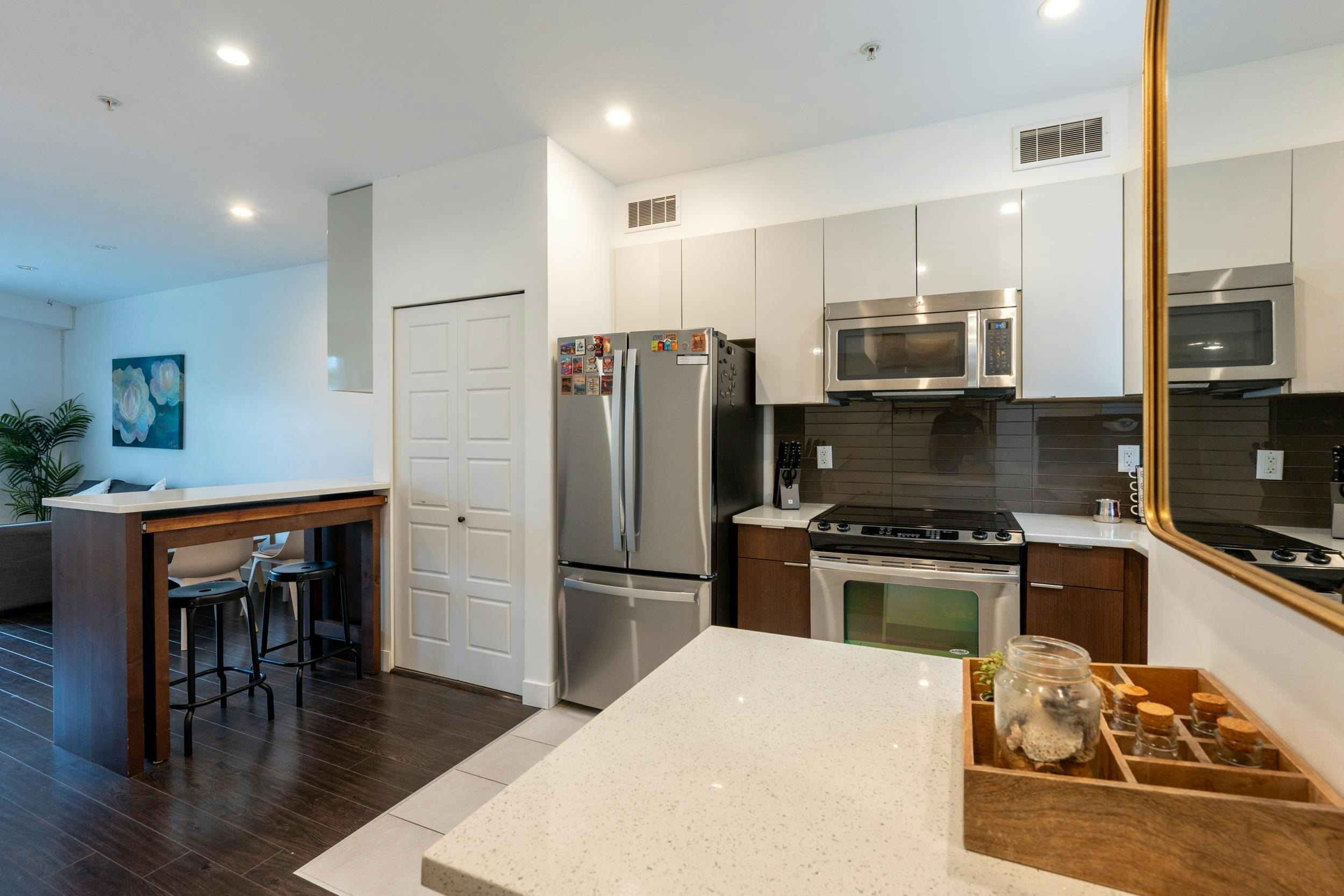 2118 Eton Street, Vancouver, BC, V5L 1C7 - 2