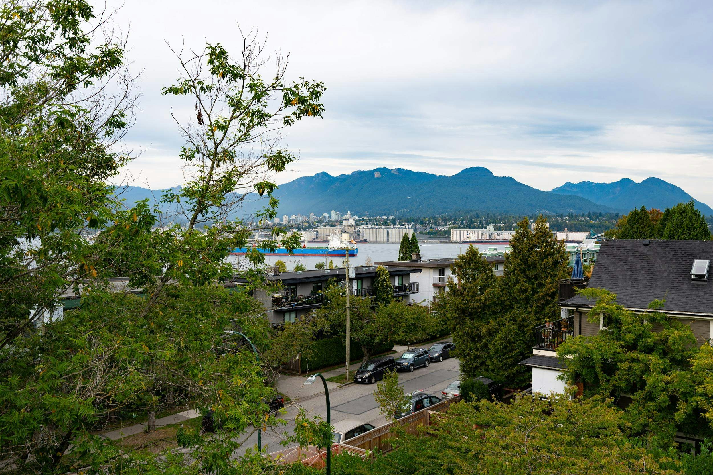 2118 Eton Street, Vancouver, BC, V5L 1C7 - 27