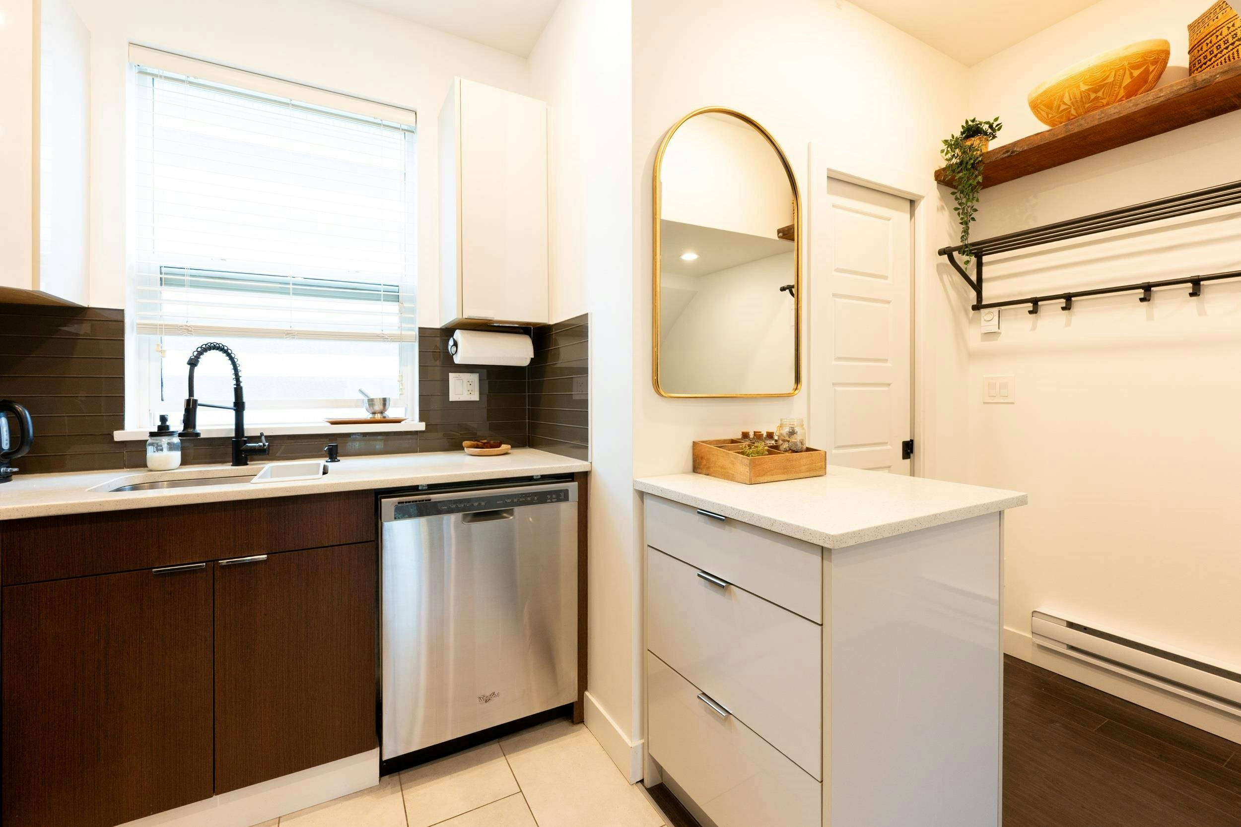 2118 Eton Street, Vancouver, BC, V5L 1C7 - 10