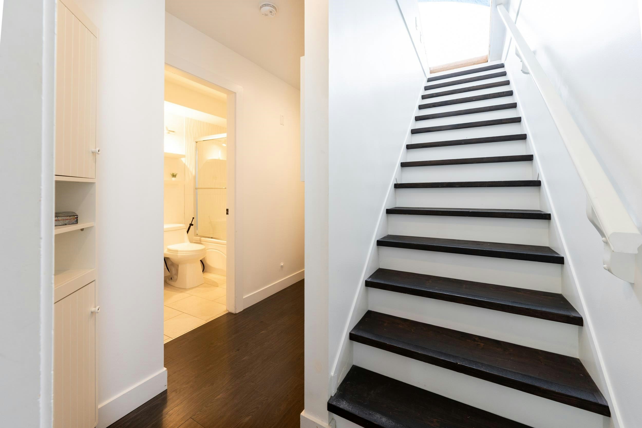 2118 Eton Street, Vancouver, BC, V5L 1C7 - 22