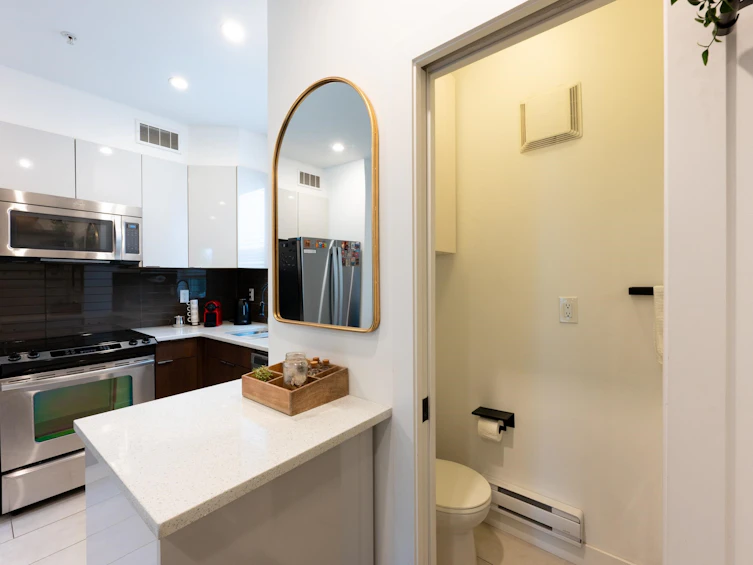 2118 Eton Street, Vancouver, BC, V5L 1C7 - 16