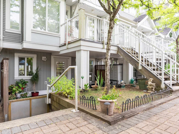 22-7370 Stride Avenue, Burnaby, BC, V3N 5E6 - 3