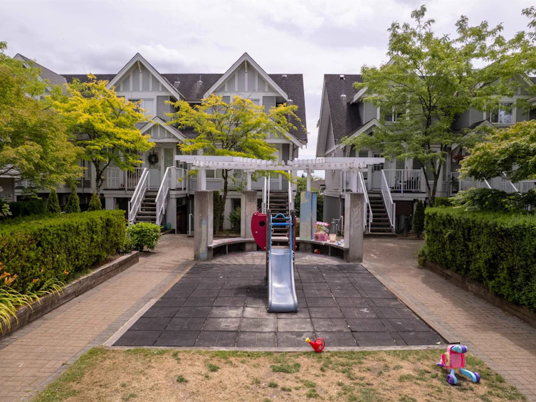22-7370 Stride Avenue, Burnaby, BC, V3N 5E6 - 28