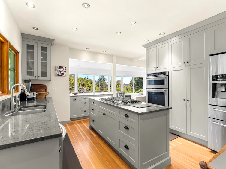 445 N Oxley Street, West Vancouver, BC, V7V 2L5 - 6