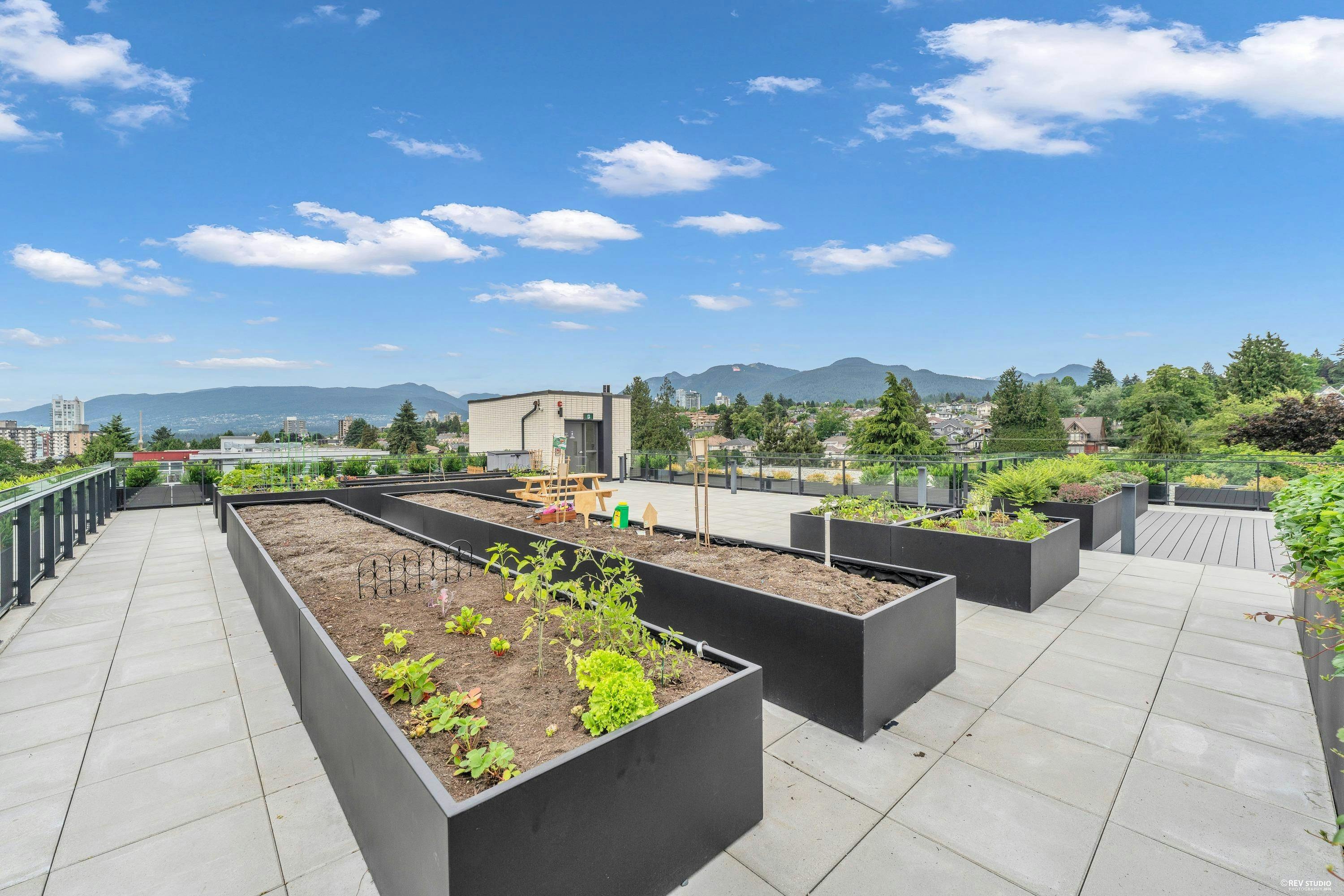 103/203-422 E 3rd Street, North Vancouver, BC, V7L 0K1 - 32