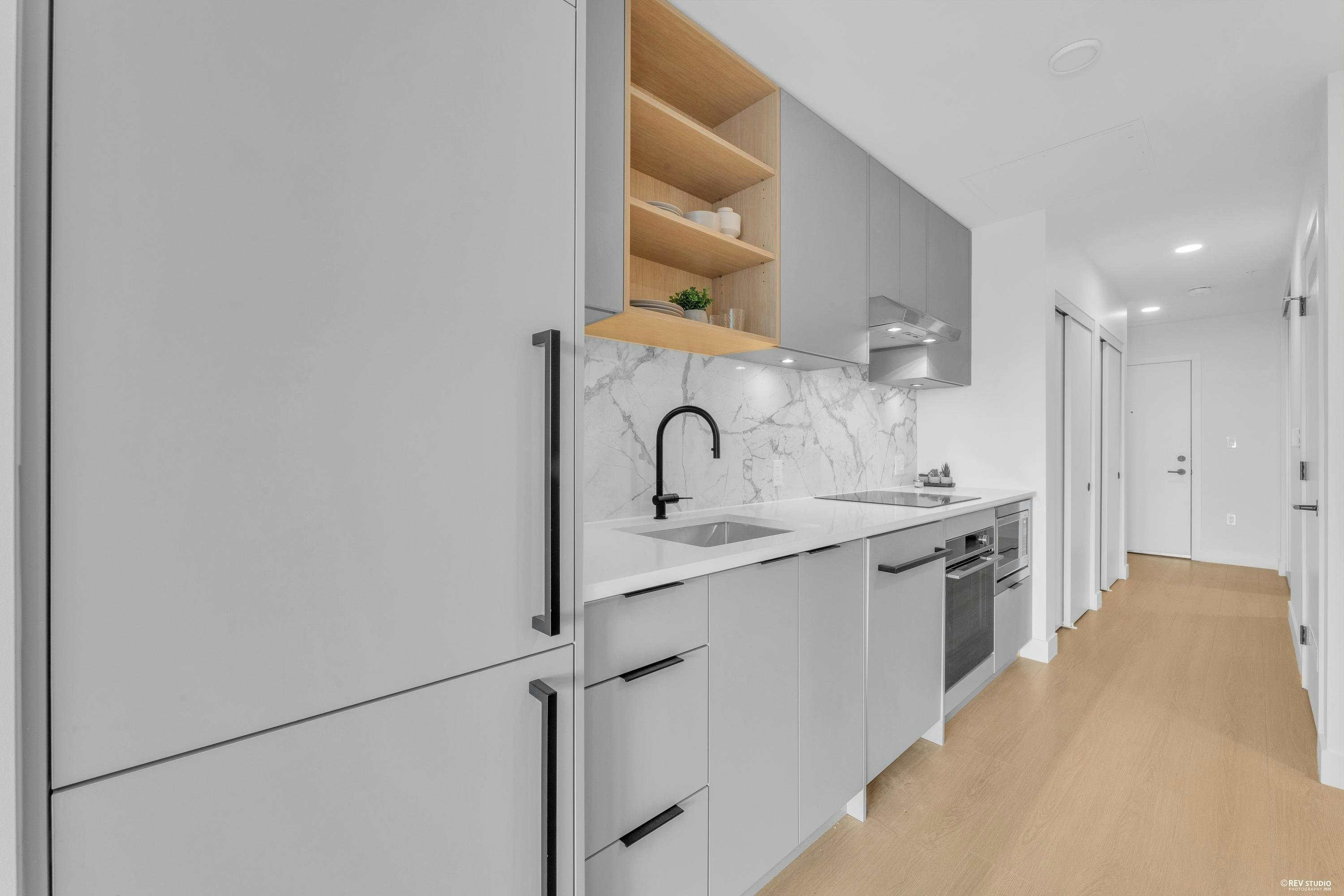 103/203-422 E 3rd Street, North Vancouver, BC, V7L 0K1 - 7