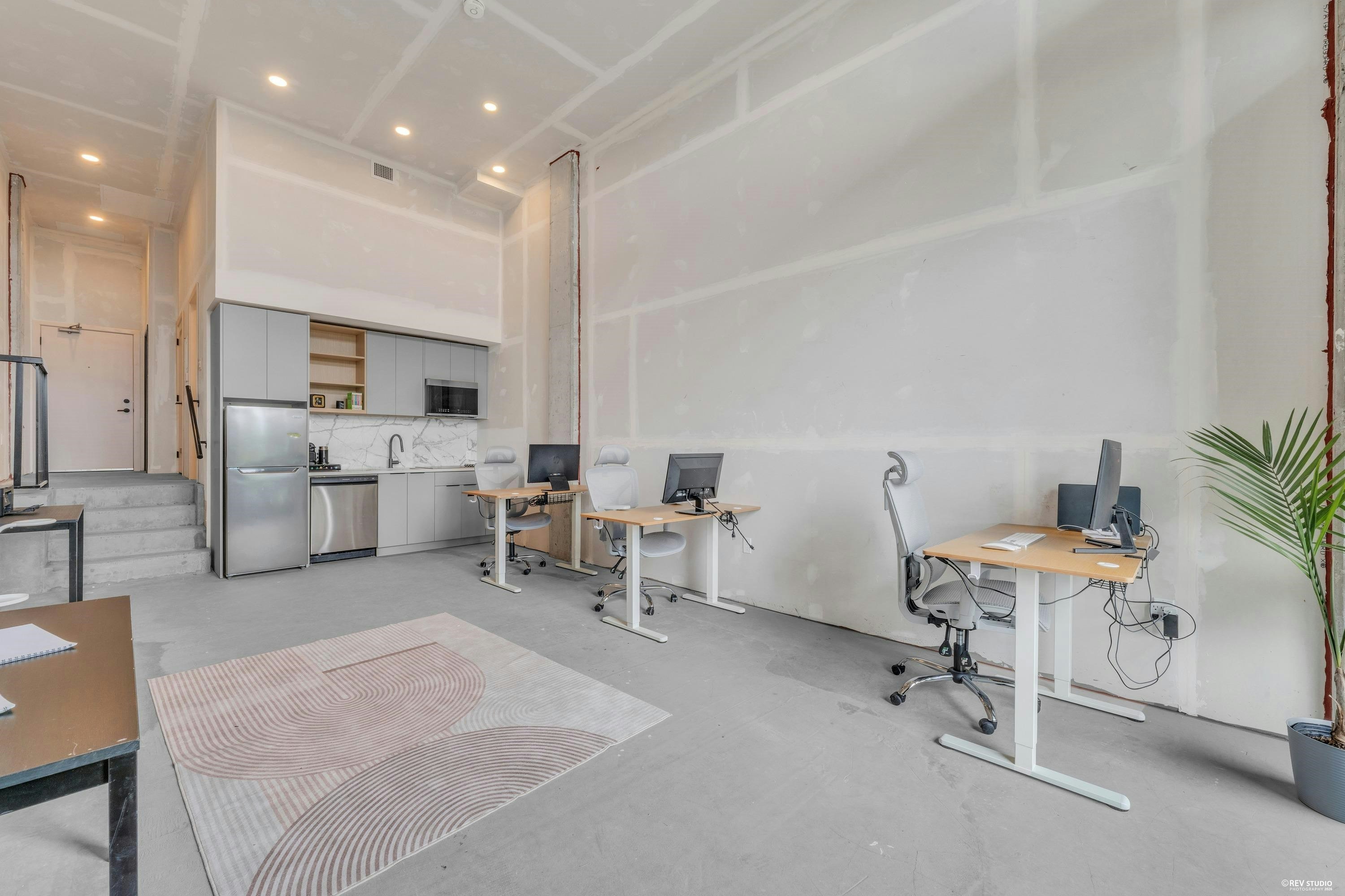 103/203-422 E 3rd Street, North Vancouver, BC, V7L 0K1 - 19