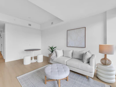 103/203-422 E 3rd Street - 5