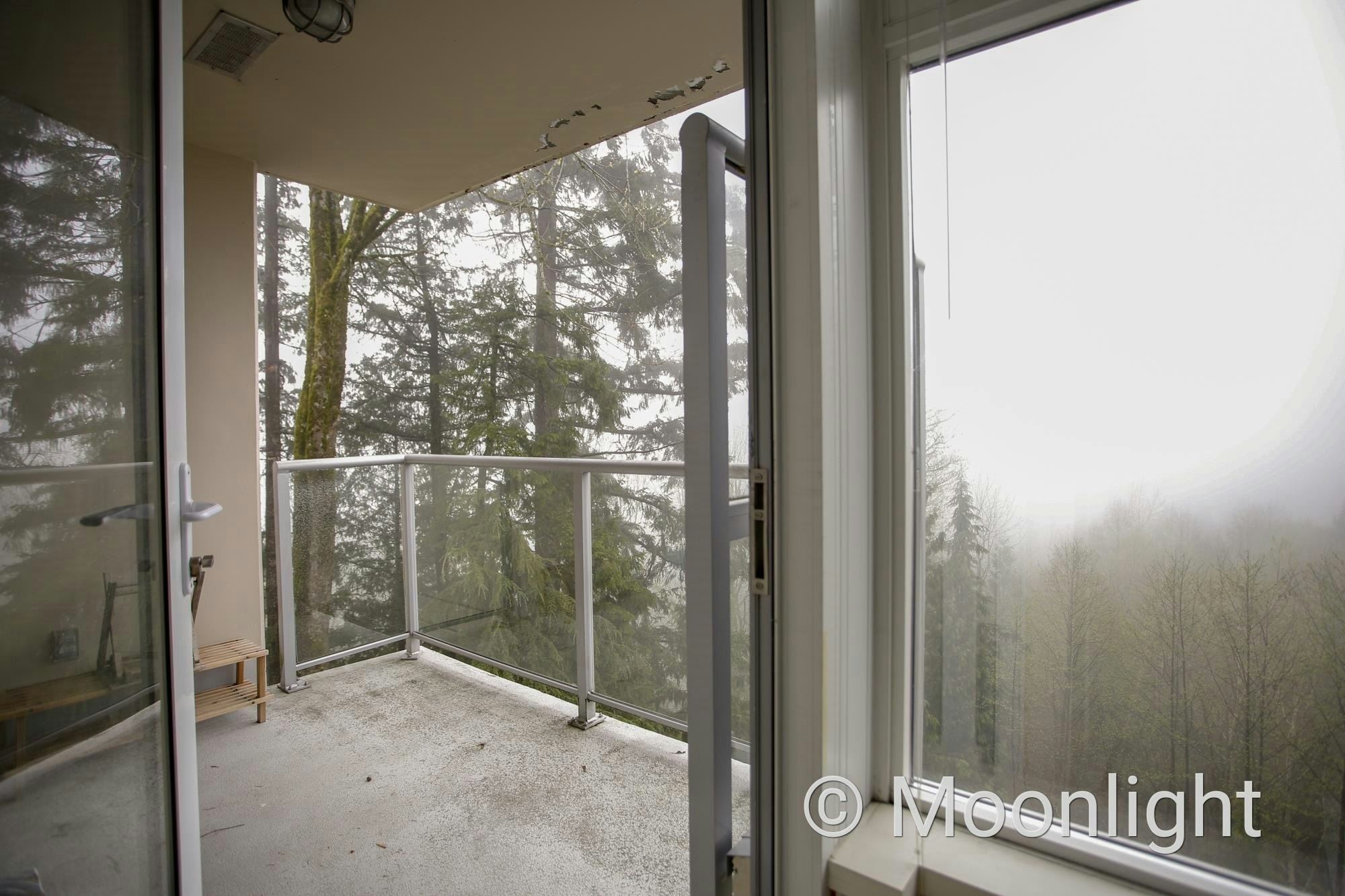 409-9298 University Crescent, Burnaby, BC, V5A 4X8 - 4