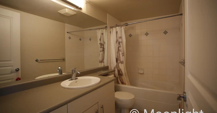 409-9298 University Crescent, Burnaby, BC, V5A 4X8 - 7