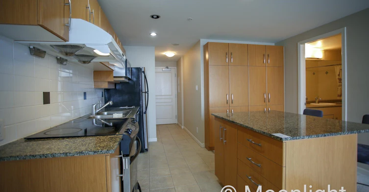 409-9298 University Crescent, Burnaby, BC, V5A 4X8 - 6