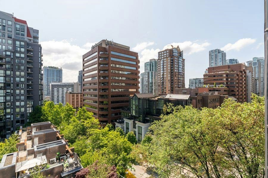 710-1050 Burrard Street, Vancouver, BC, V6Z 2S3 - 23