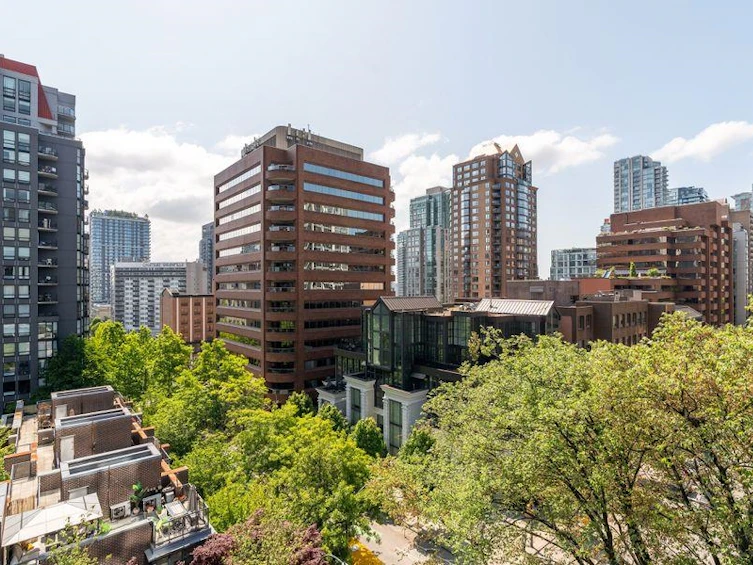 710-1050 Burrard Street, Vancouver, BC, V6Z 2S3 - 23
