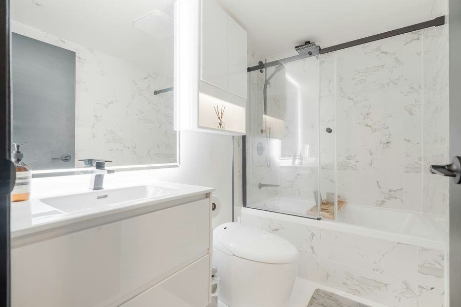 710-1050 Burrard Street, Vancouver, BC, V6Z 2S3 - 14