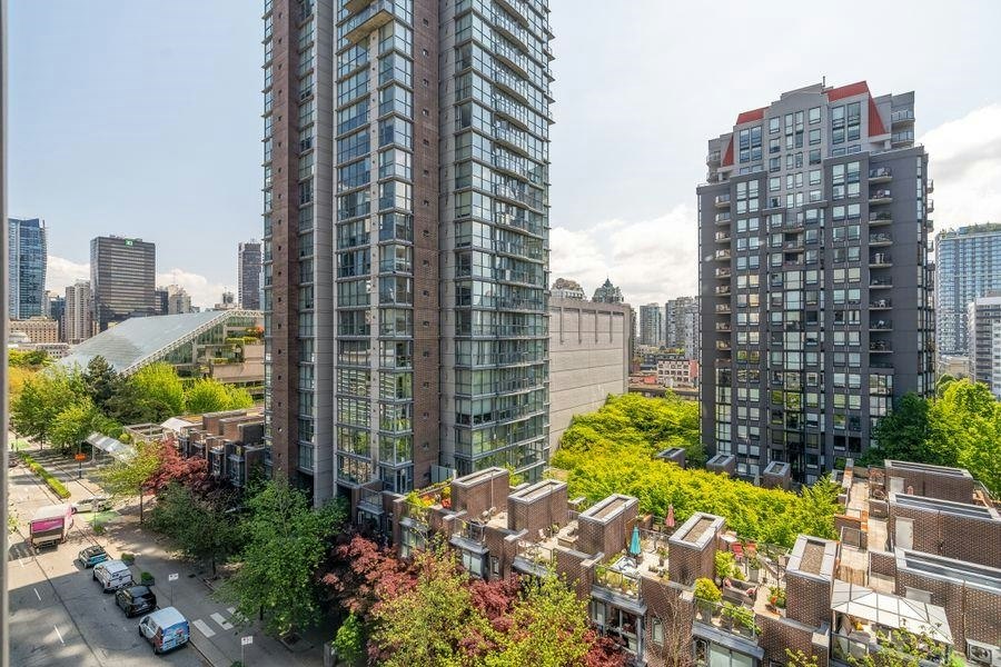 710-1050 Burrard Street, Vancouver, BC, V6Z 2S3 - 24