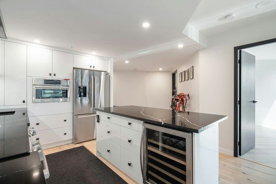 710-1050 Burrard Street, Vancouver, BC, V6Z 2S3 - 6