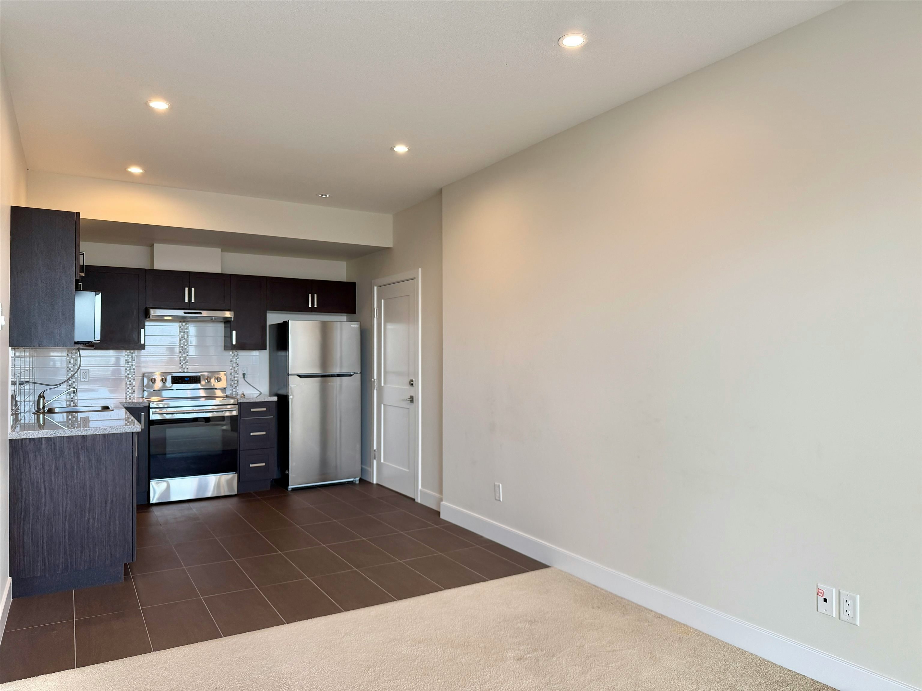 3544 Harper Road, Coquitlam, BC, V3E 0L6 - 13