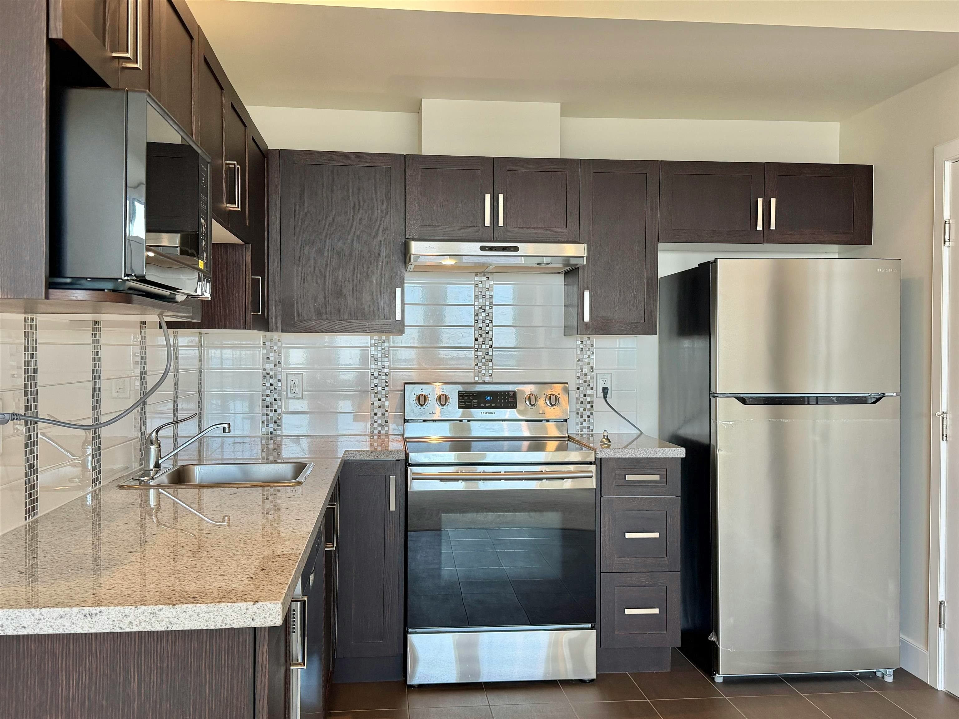 3544 Harper Road, Coquitlam, BC, V3E 0L6 - 3