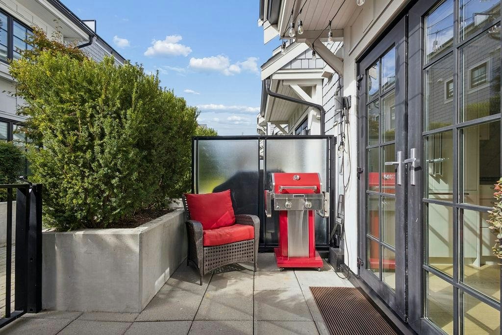 12-1133 Ridgewood Drive, North Vancouver, BC, V7R 0A4 - 13