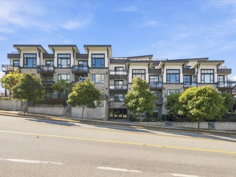 309-9983 E Barnston Drive, Surrey, BC, V4N 6T3 - 3