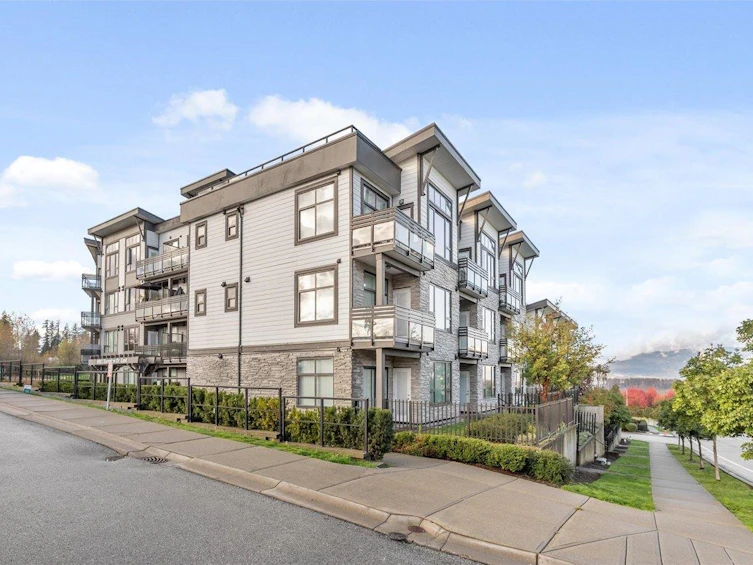 309-9983 E Barnston Drive, Surrey, BC, V4N 6T3 - 33