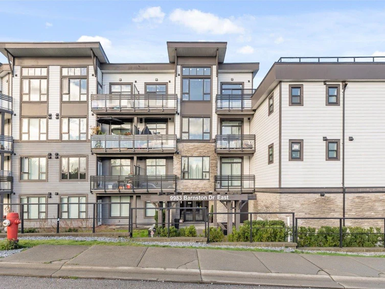 309-9983 E Barnston Drive, Surrey, BC, V4N 6T3 - 32