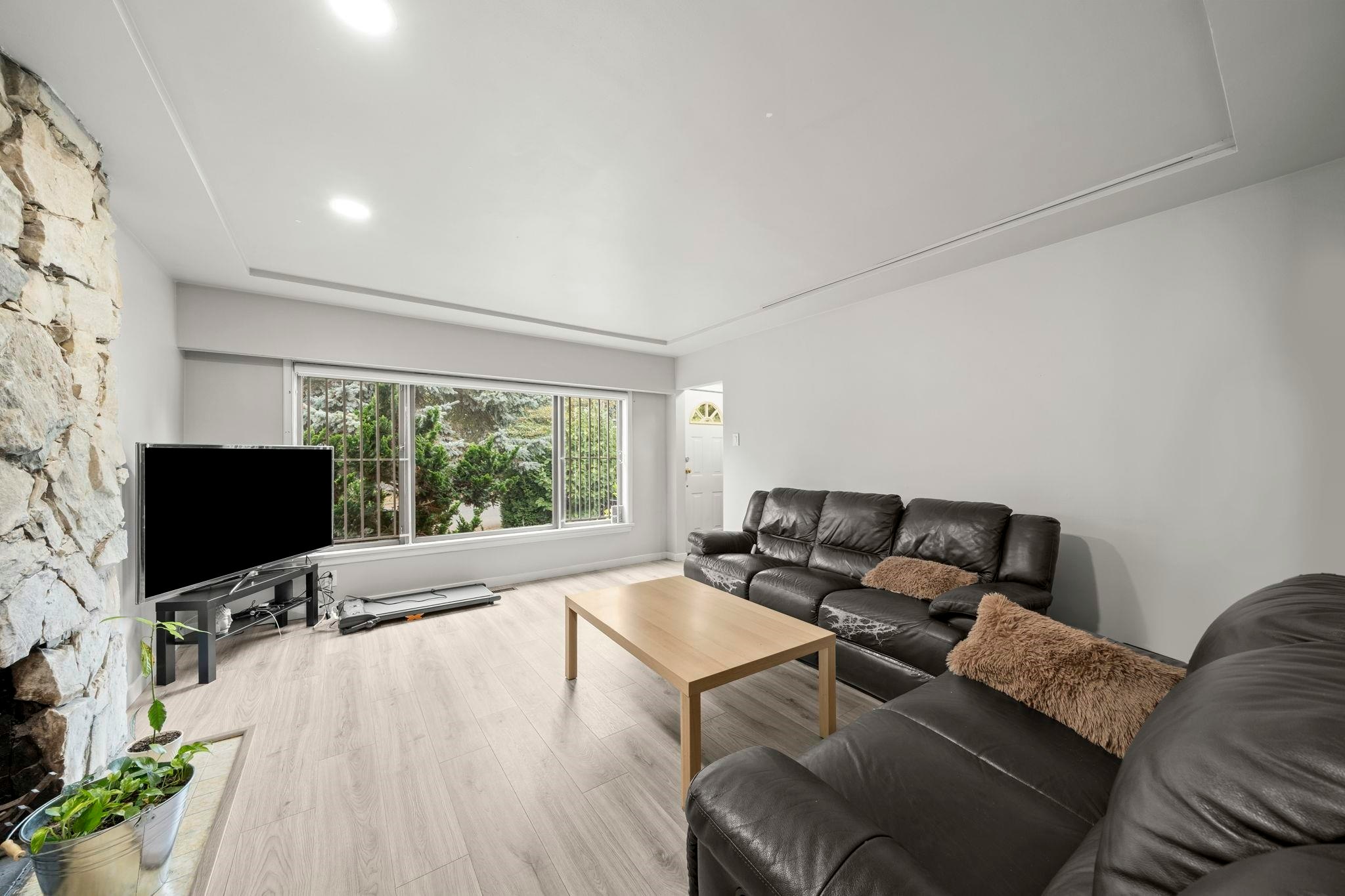 1534 W 71st Avenue, Vancouver, BC, V6P 3C1 - 8