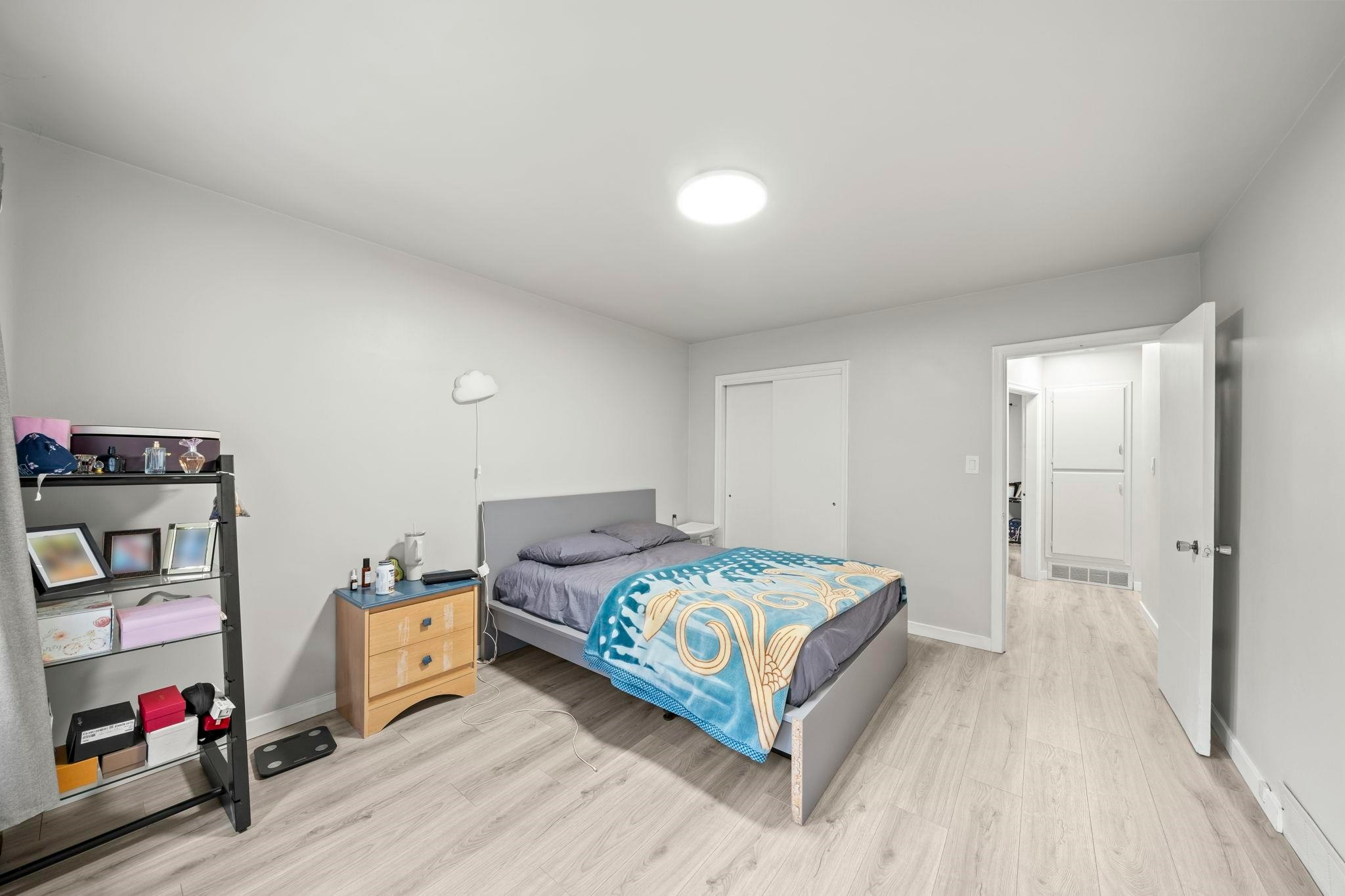 1534 W 71st Avenue - 5