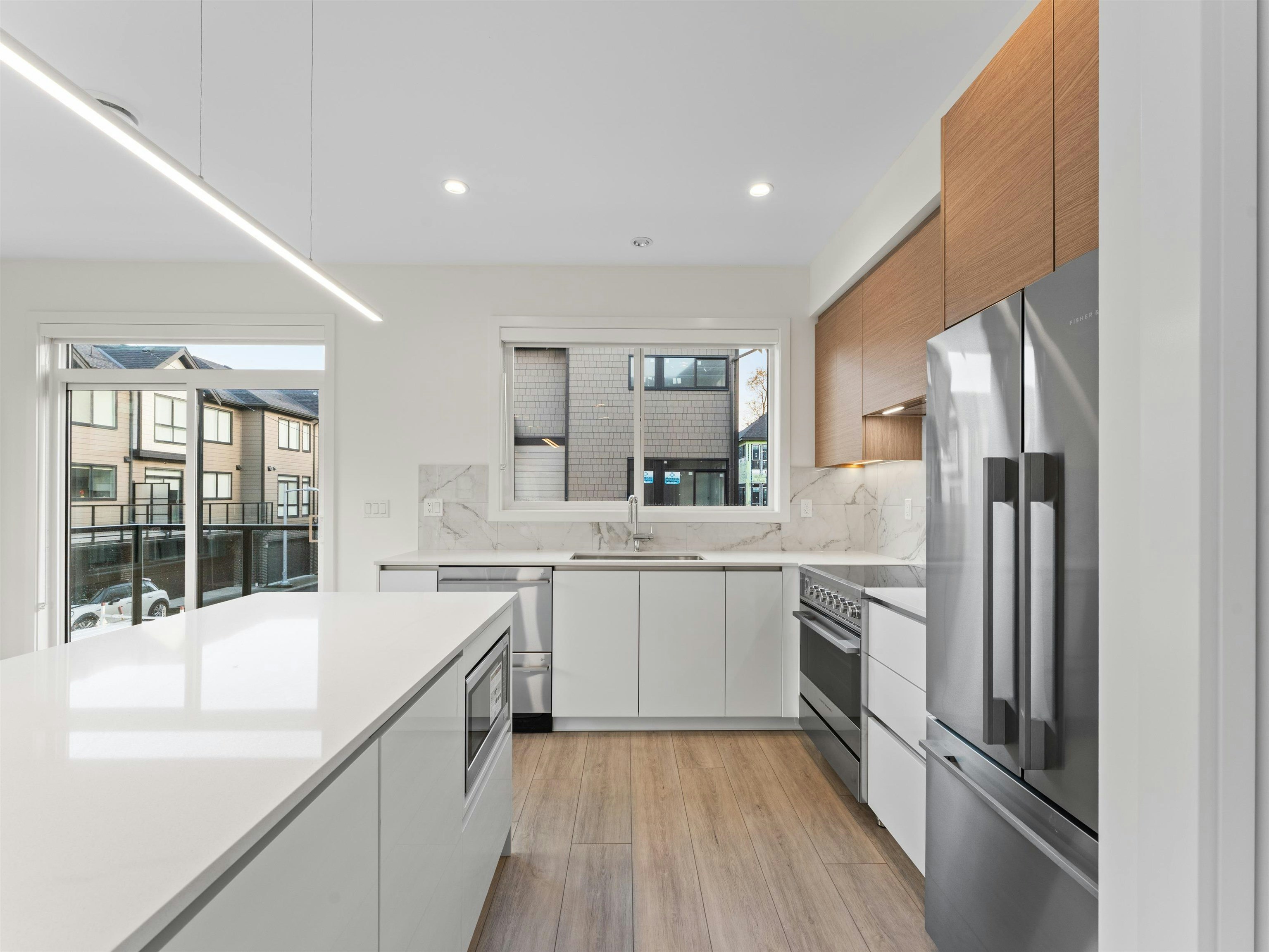 27-4337 Boundary Road - 3