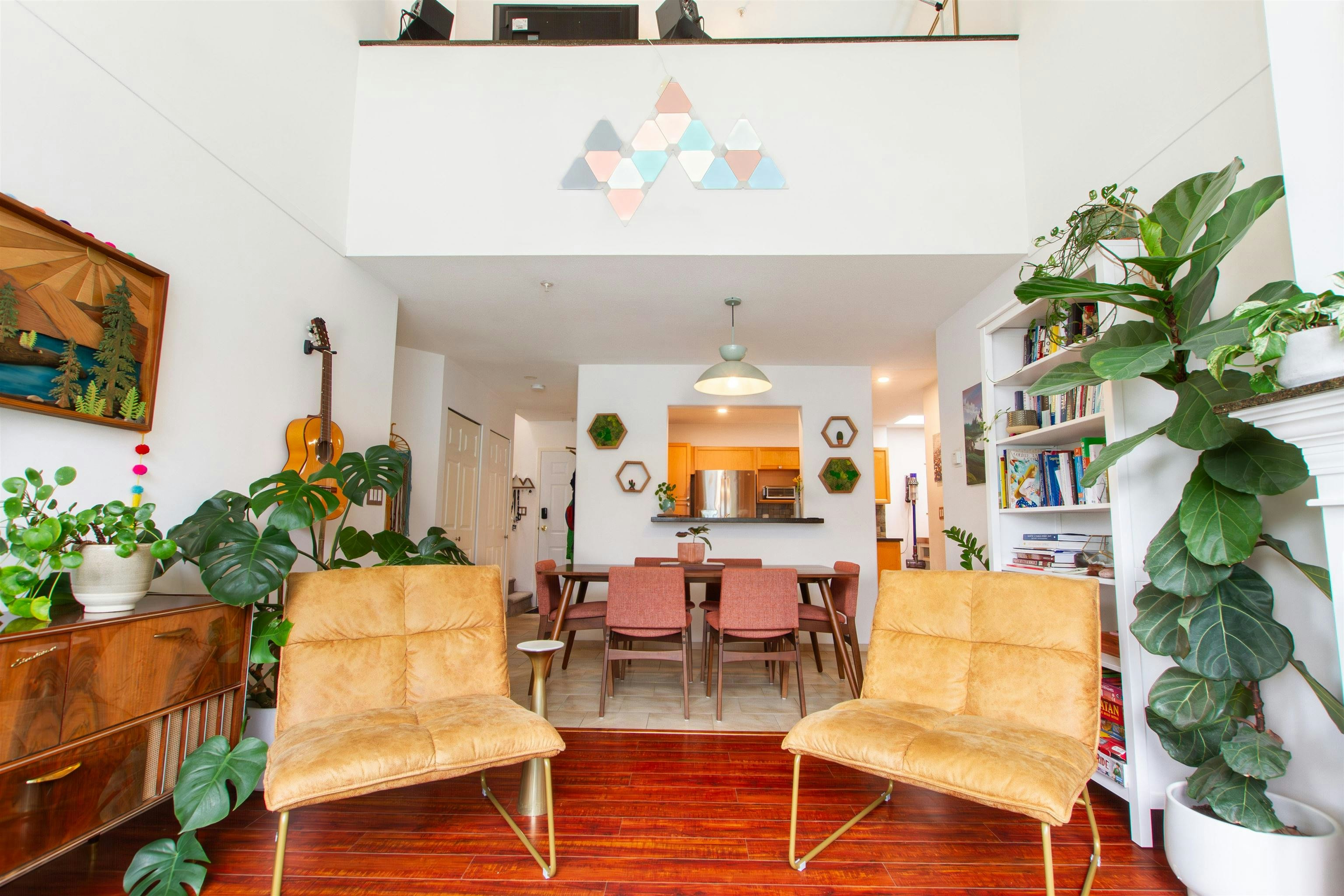 310-1466 Pemberton Avenue - 4
