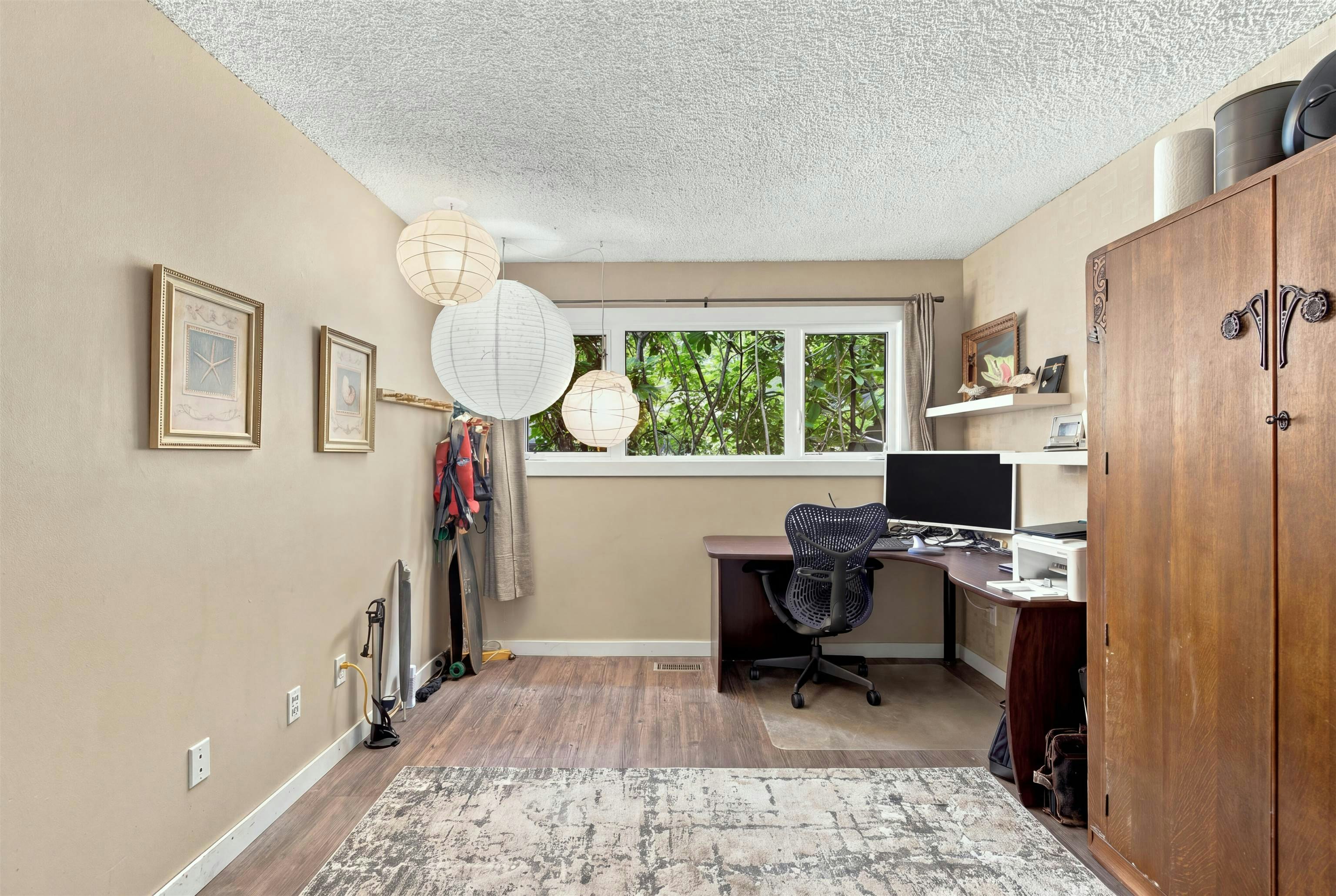 1063 Heritage Boulevard - 5