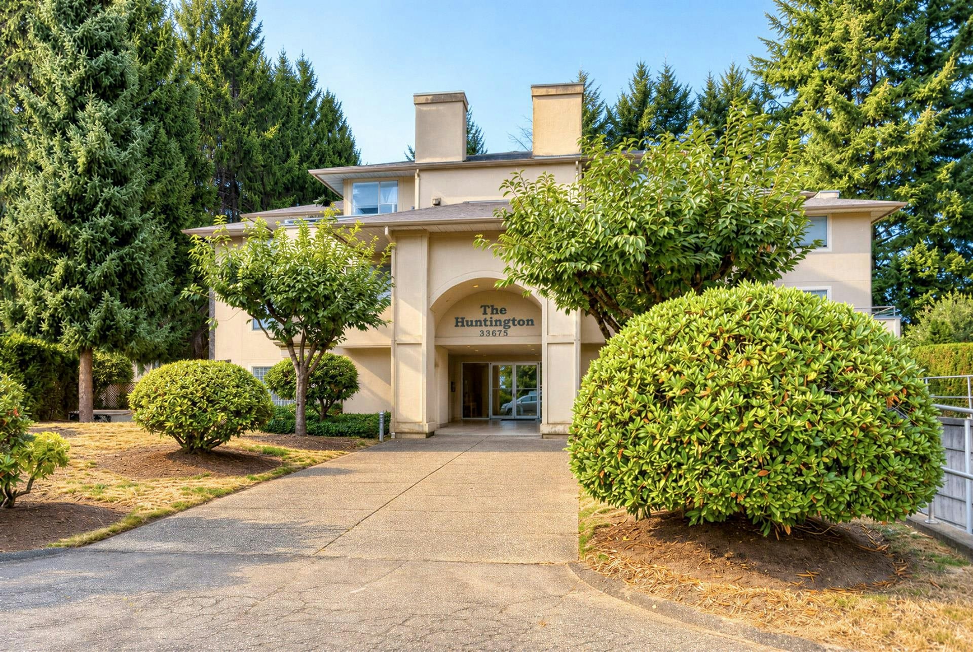 206-33675 Marshall Road, Abbotsford, BC, V2S 1L4