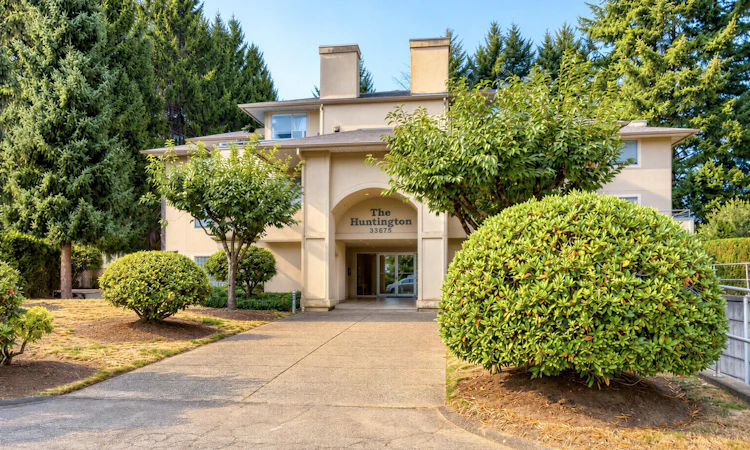206-33675 Marshall Road