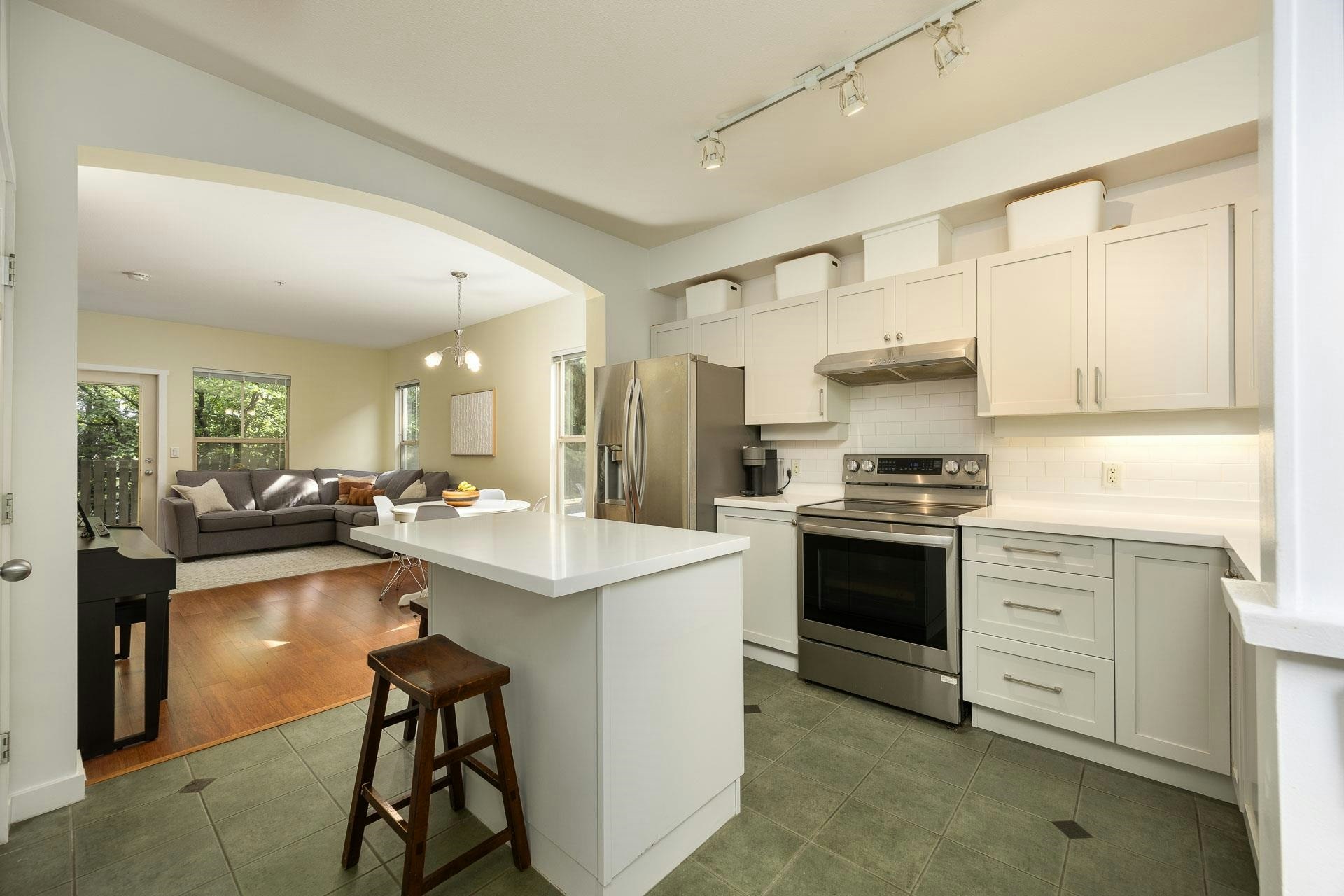 237-18 Jack Mahony Place, New Westminster, BC, V3L 5V8 - 8