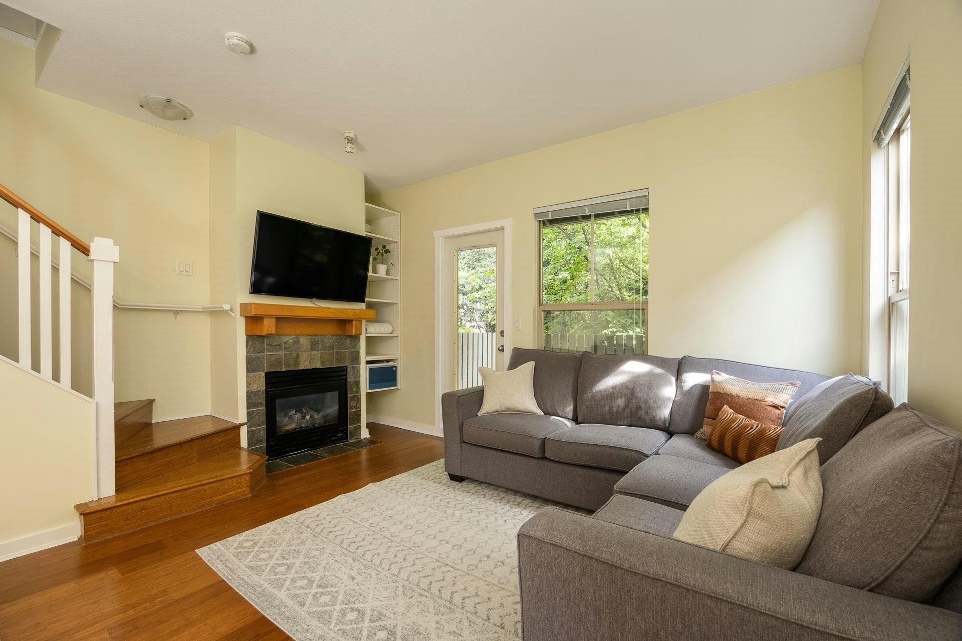 237-18 Jack Mahony Place - 4