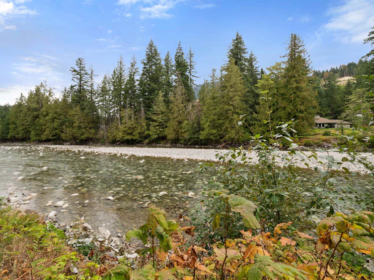555 Glenaire Drive, Hope, BC, V0X 1L4 - 10