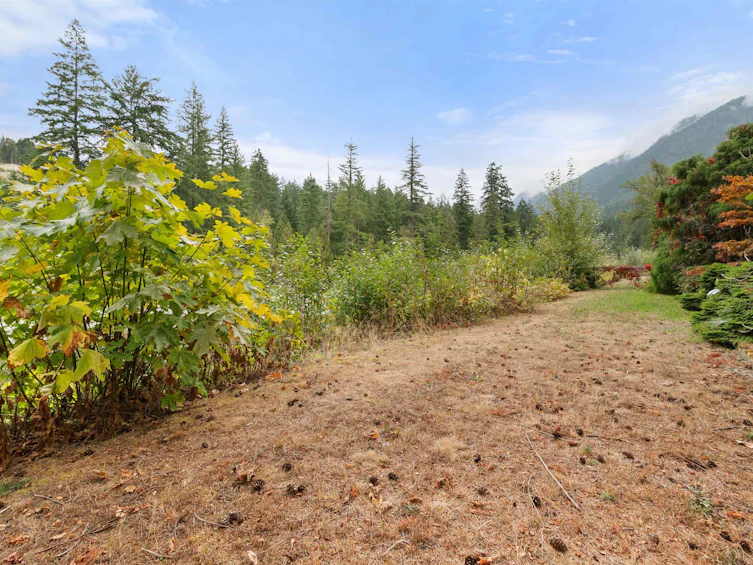 555 Glenaire Drive, Hope, BC, V0X 1L4 - 12