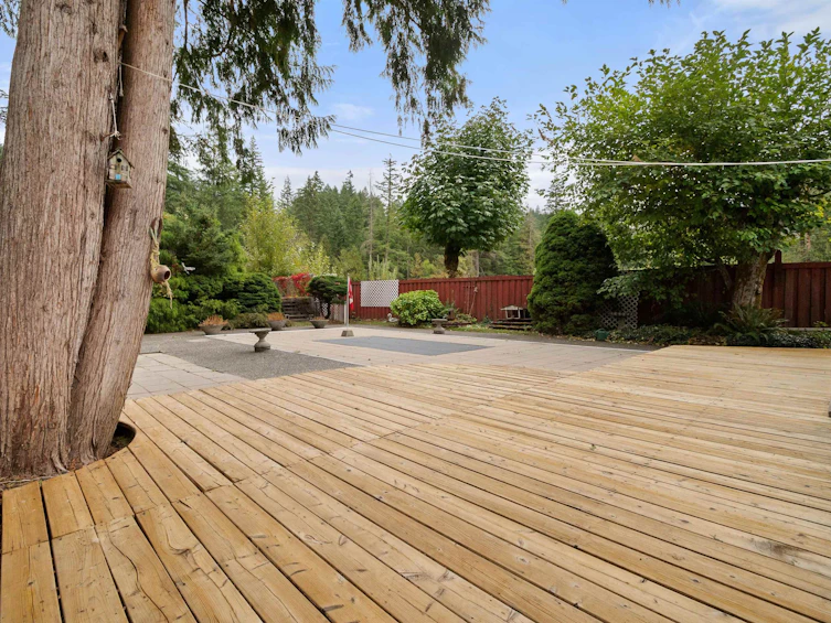 555 Glenaire Drive, Hope, BC, V0X 1L4 - 5