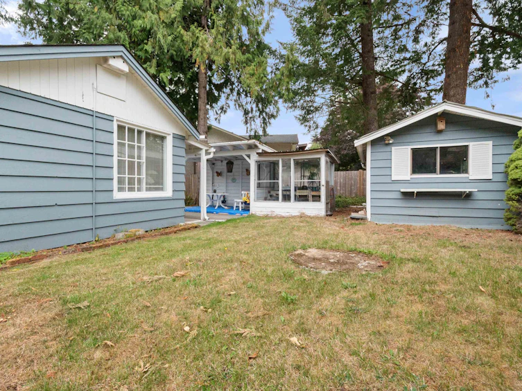 555 Glenaire Drive, Hope, BC, V0X 1L4 - 9