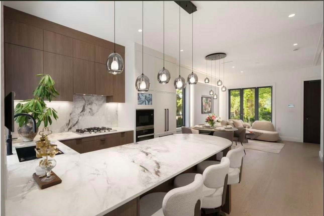 1500 Nanton Avenue, Vancouver, BC, V6J 2X2 - 2