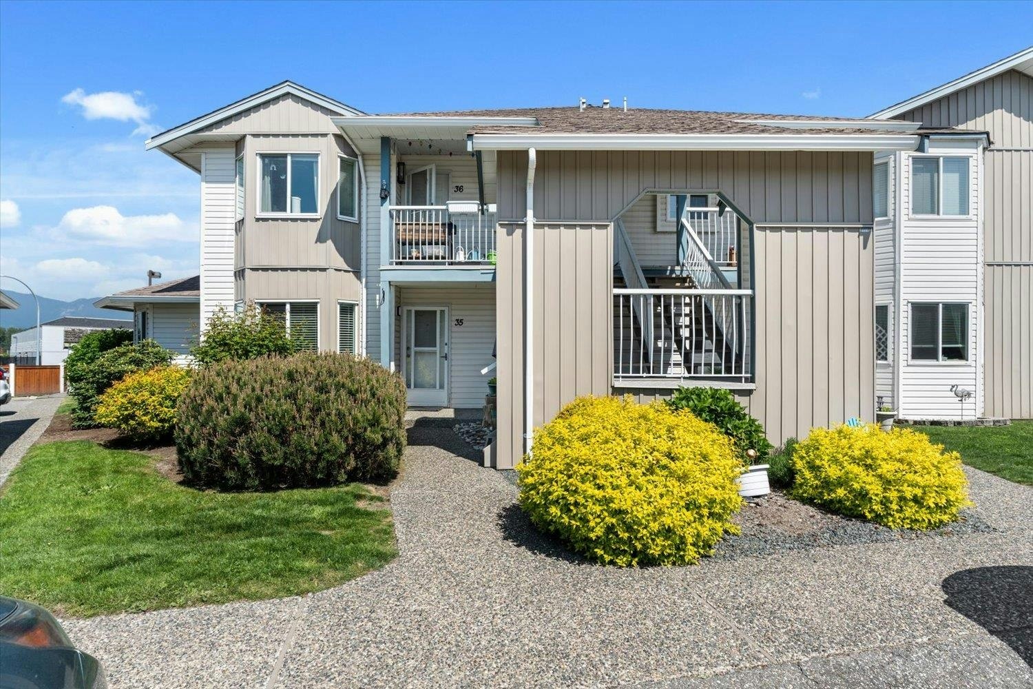 35-45435 Knight Road, Chilliwack, BC, V2R 3E8