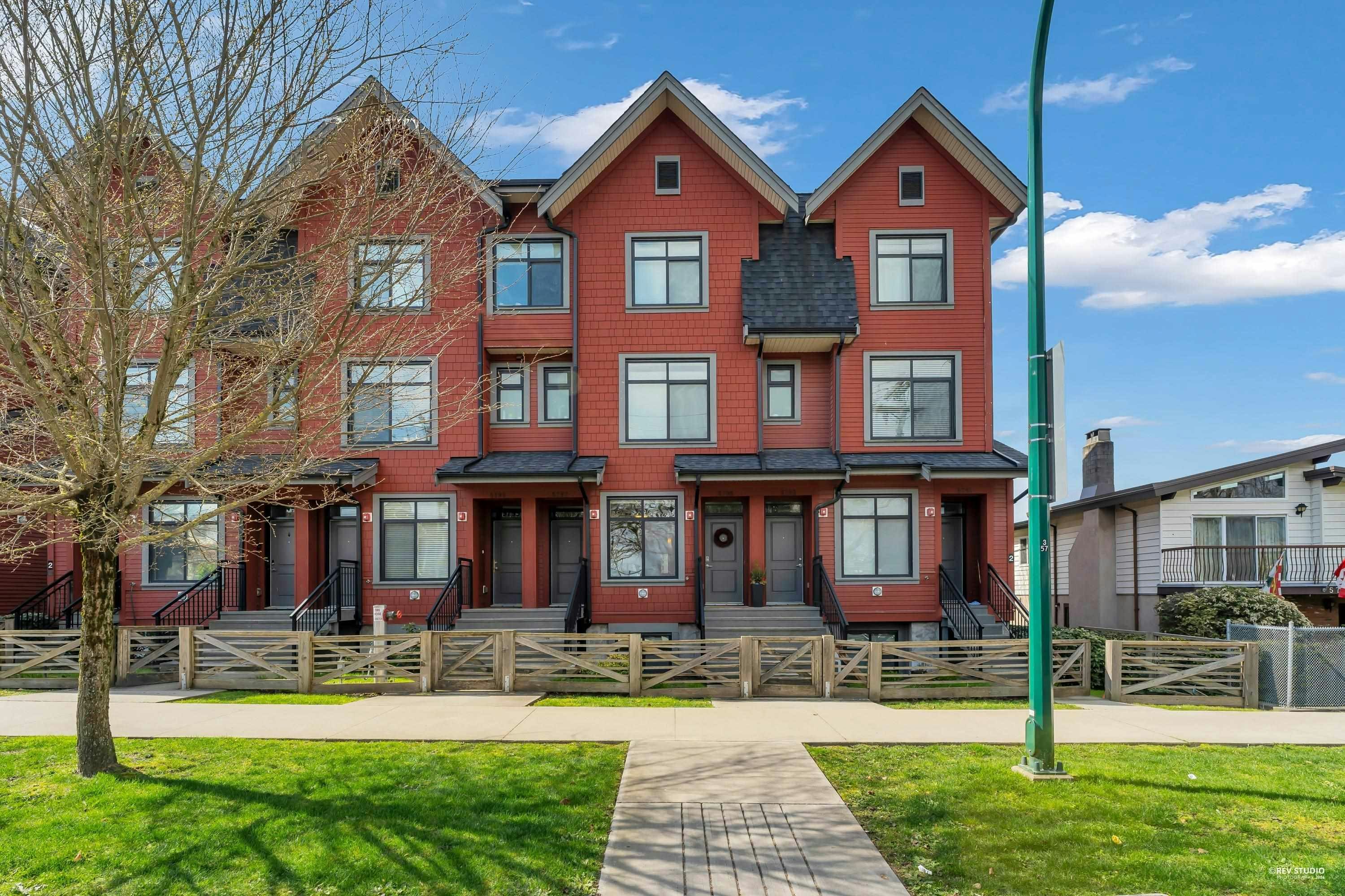 5795 Wales Street, Vancouver, BC, V5R 0E6