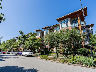 111-3133 Riverwalk Avenue - 2