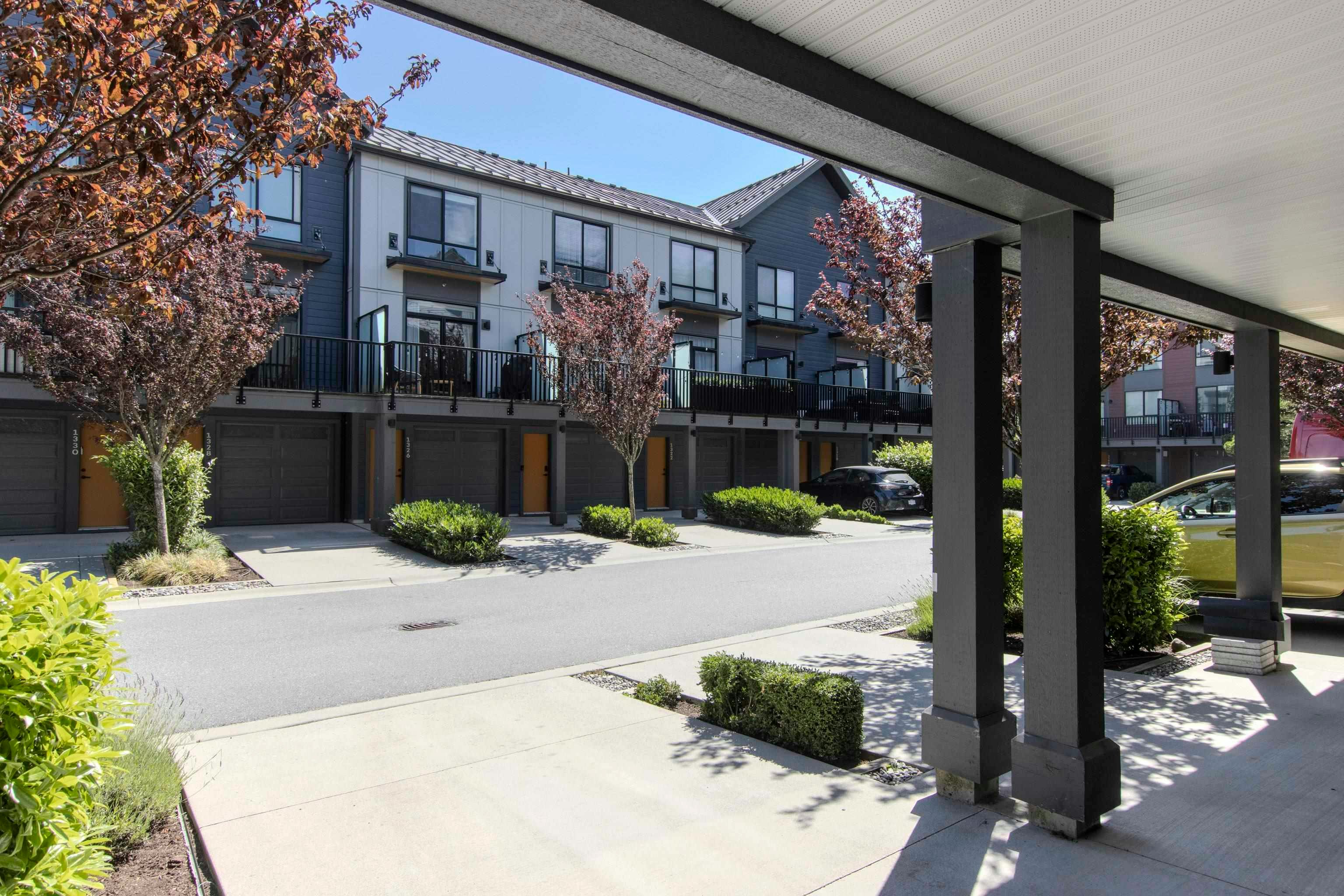 1329 Halyard Place, Squamish, BC, V8B 2A1 - 25